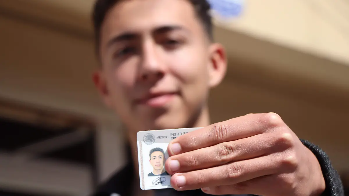 INE-IDENTIFICACIÓN-SERIE