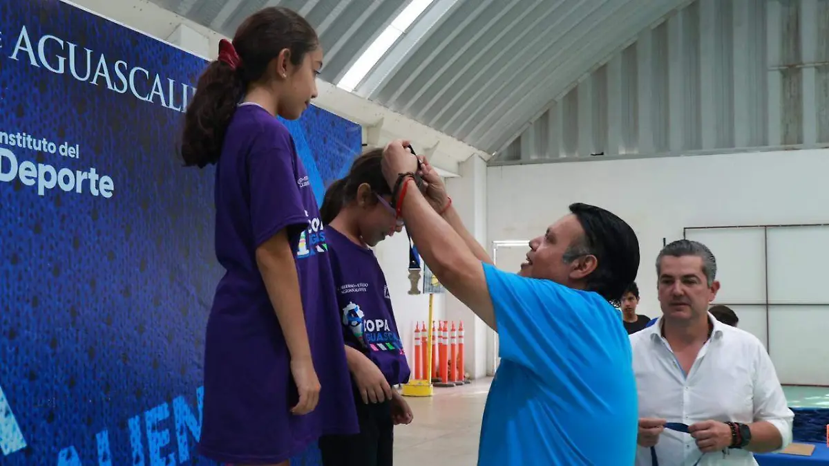 COMPETENCIA-BADMINTON-ATLETAS