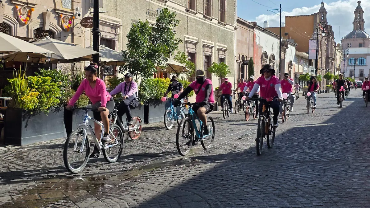 RODADA ROSA-CICLICTAS-CANCER DE MAMA