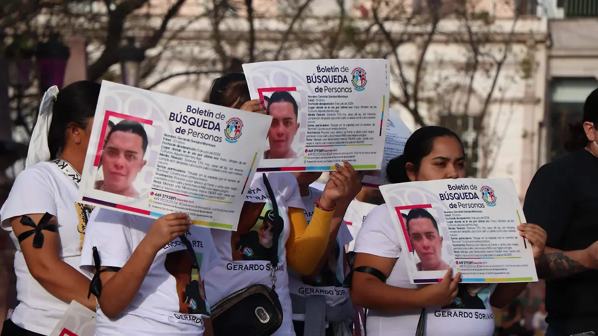 MADRES BUSCADORAS (2)