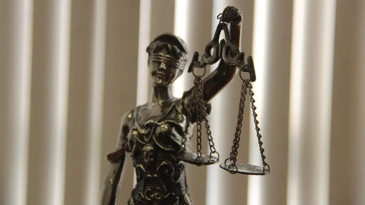 LEY, JUSTICIA, DERECHOS (2)
