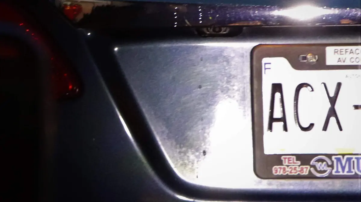 PORTAPLACAS-MOVILIDAD-AUTOS