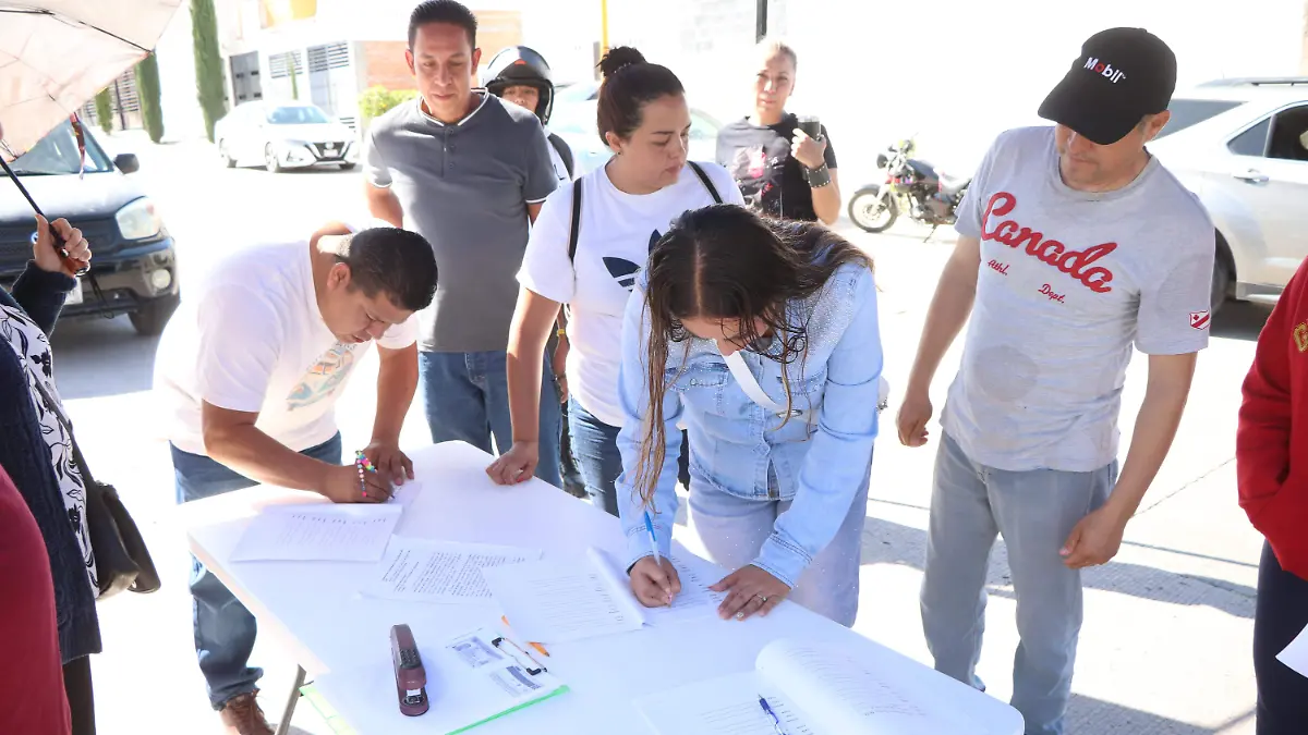 MANIFESTACIÓN (7)
