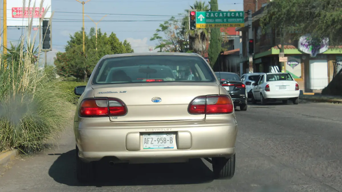 PLACAS VEHICULARES-AUTOS-FAROS
