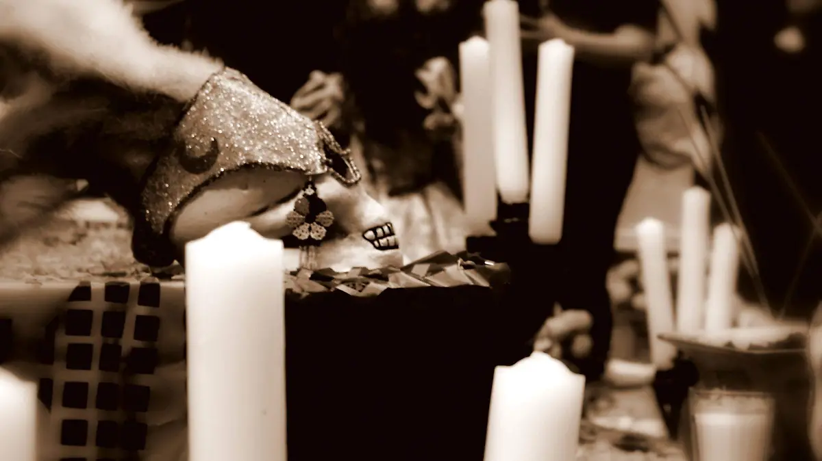 ALMAS_ALTARES_MUERTOS_OLVIDADOS