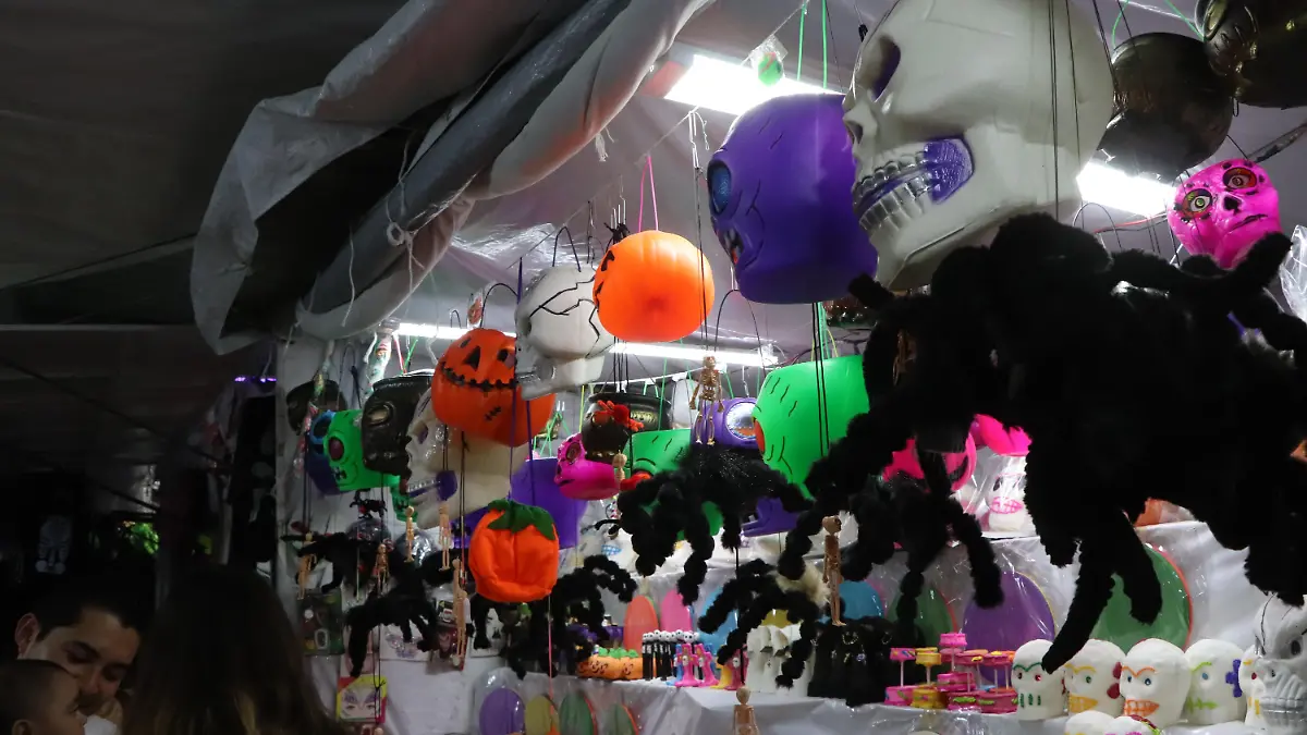 TIANGUIS MUERTITOS  (3)