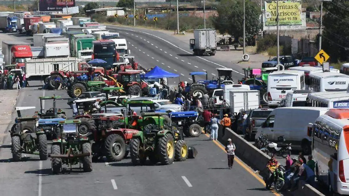 BLOQUEOS-SEGURIDAD-CARRETERA