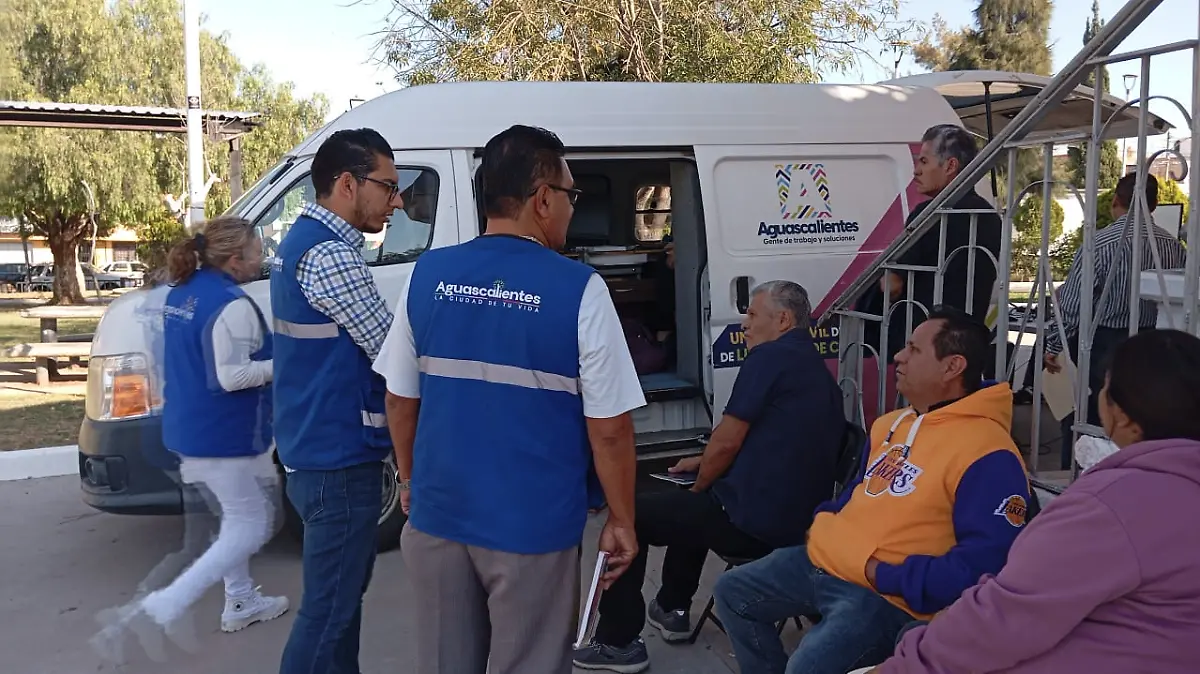 Captura de pantalla 2025-11-02 a la(s) 12.45.28