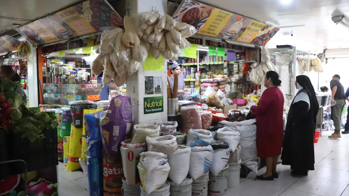 DEMOLICIÓN-MERCADOS-MANTENIMIENTO