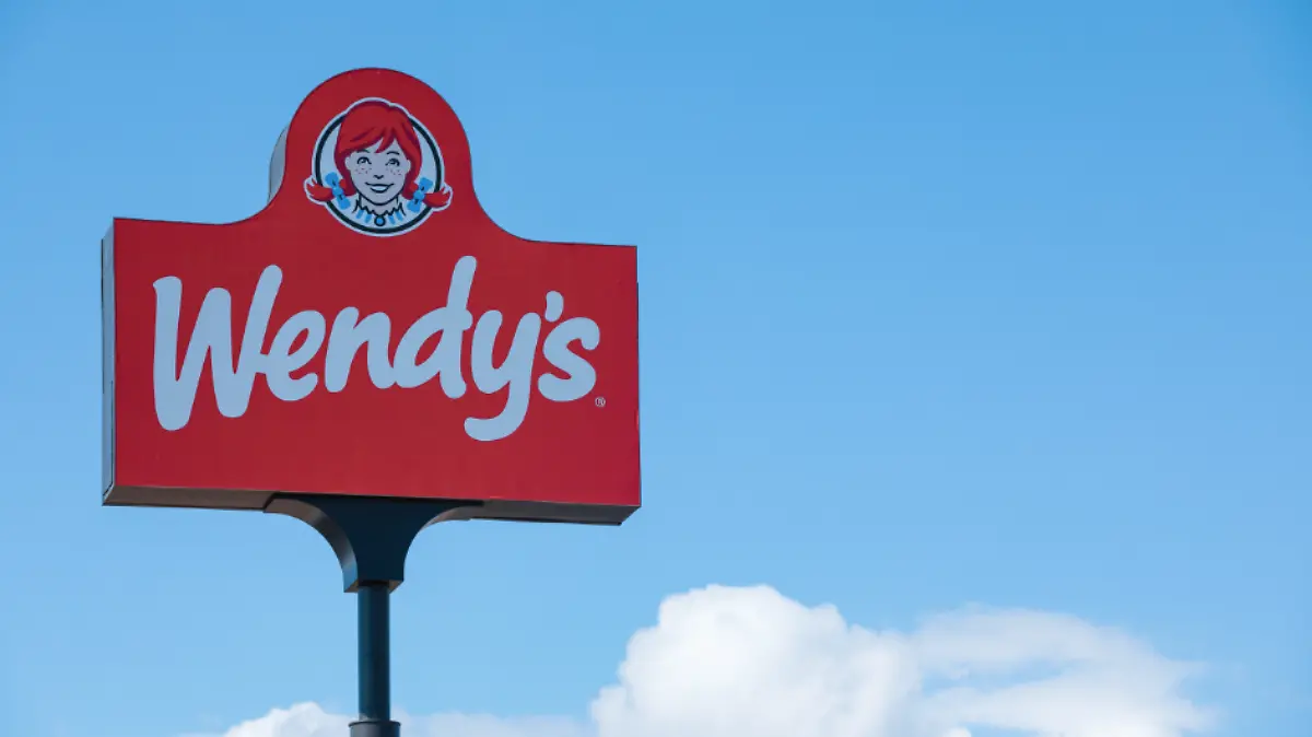 WENDYS_HAMBURGUESAS_PATROCINADORES