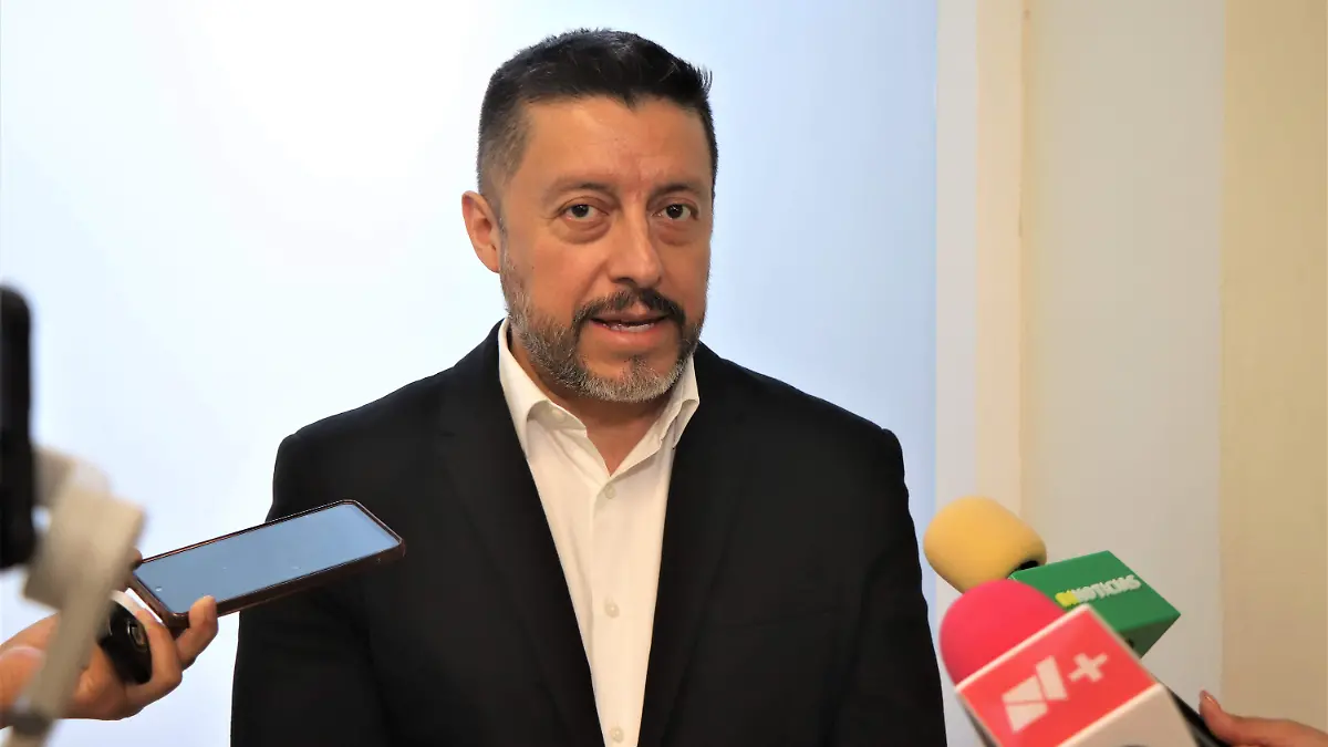 FRANCISCO JAVIER MAGOS