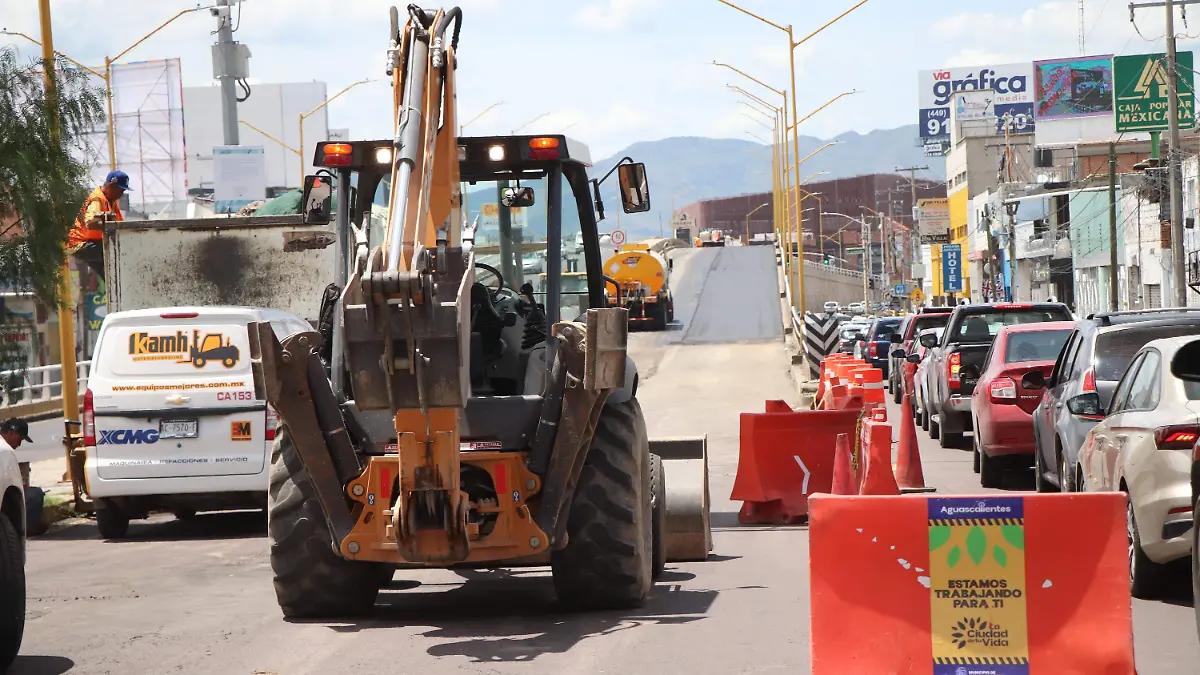 CONSTRUCCIÓN-EMPLEOS-TRABAJADORES