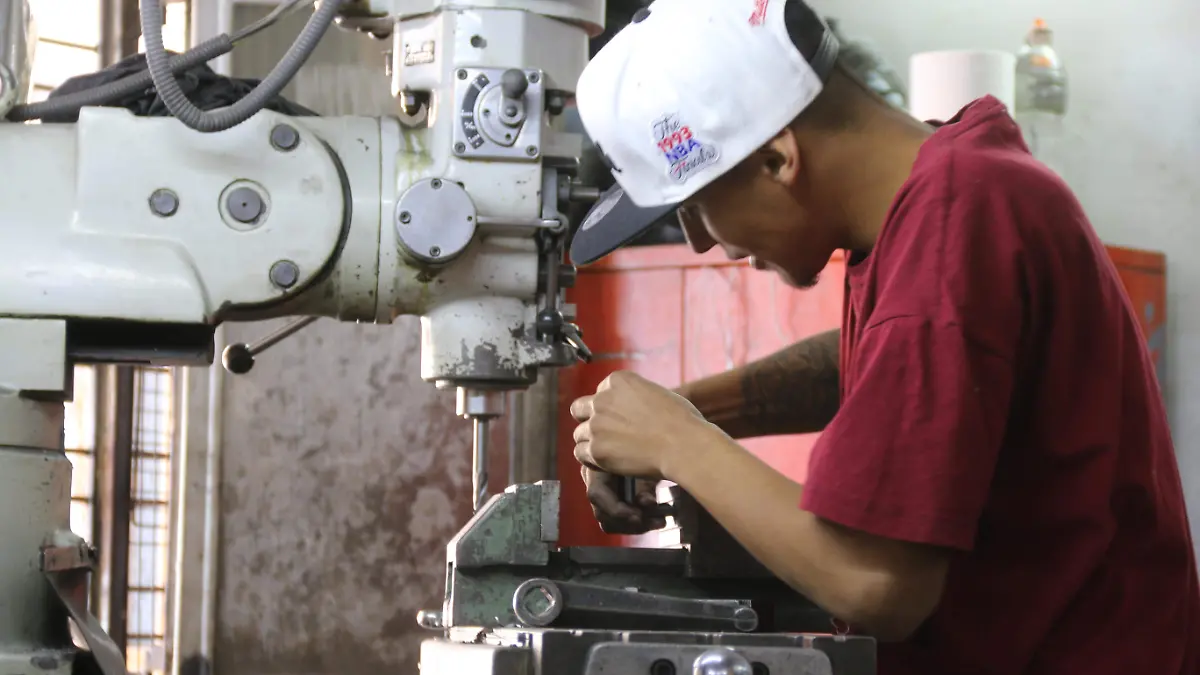 TRABAJADORES, EMPRESAS, PAZ LABORAL (2)