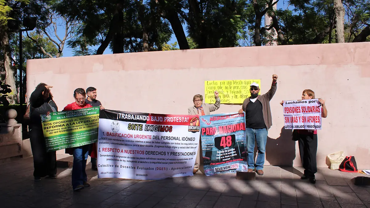  MAESTROS, MANIFESTACIÓN (1)