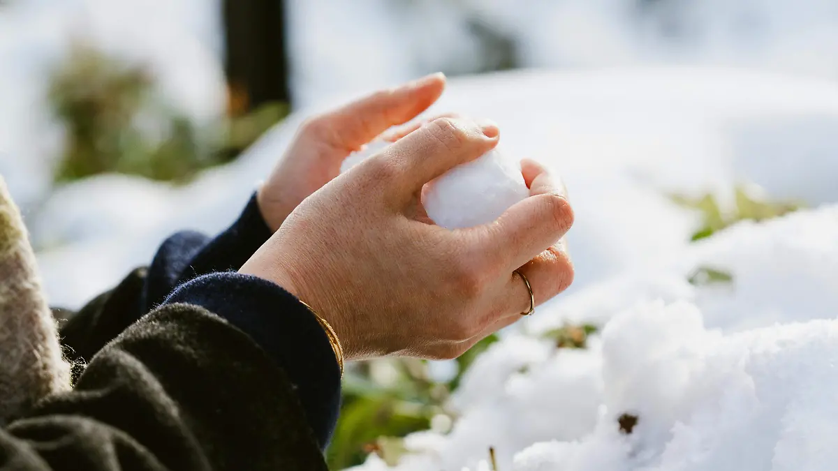 MANOS FRIAS_EPOCA DE FRIO