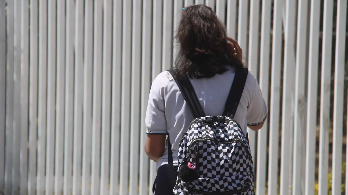 ESCUELAS-NIÑOS-ABRIGO