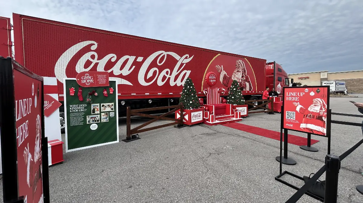 CARAVANA COCA COLA-CIUDAD-NAVIDAD