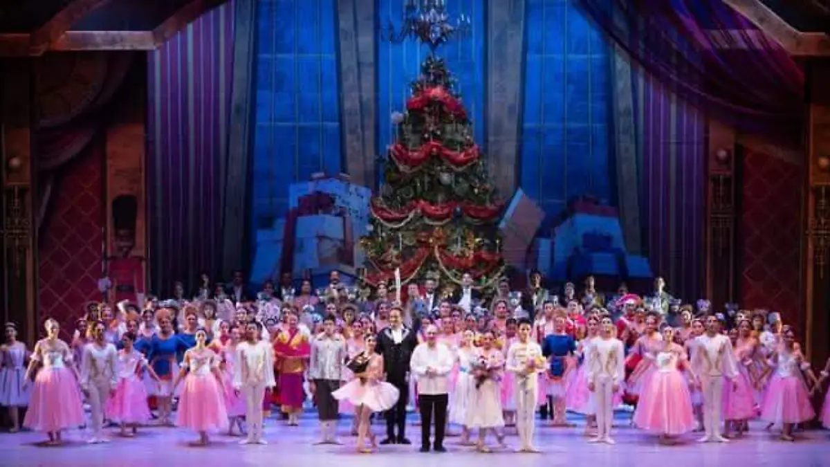 CASCANUECES-ORQUESTA-TEATRO