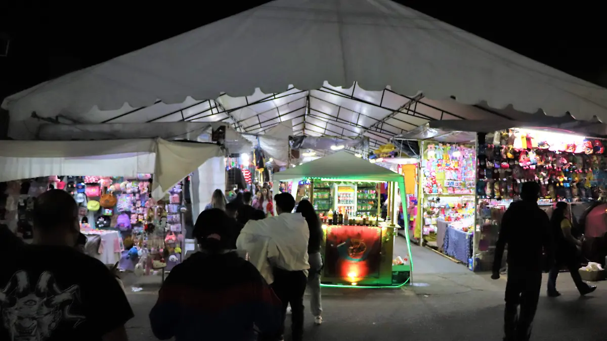 900 PUESTOS EN TIANGUIS PURISIMA (1)