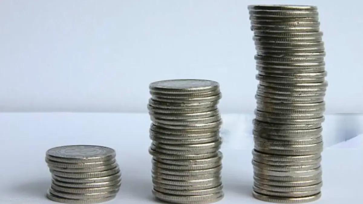 MONEDAS-RANURAS-DINERO