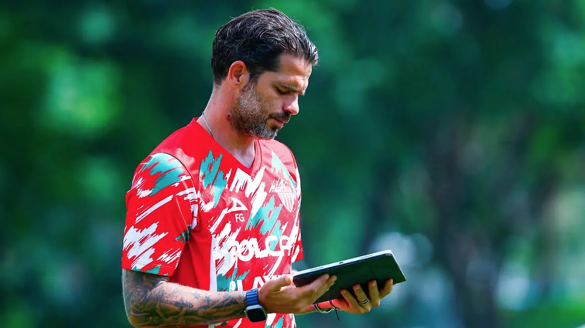 Captura de pantalla 2025-11-26 a la(s) 14.27.59