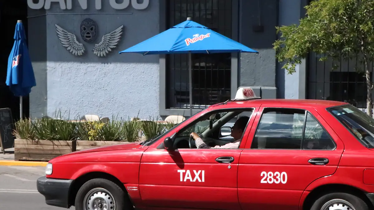 TAXIS TSURUS CHOFERES CREDITOS (5)