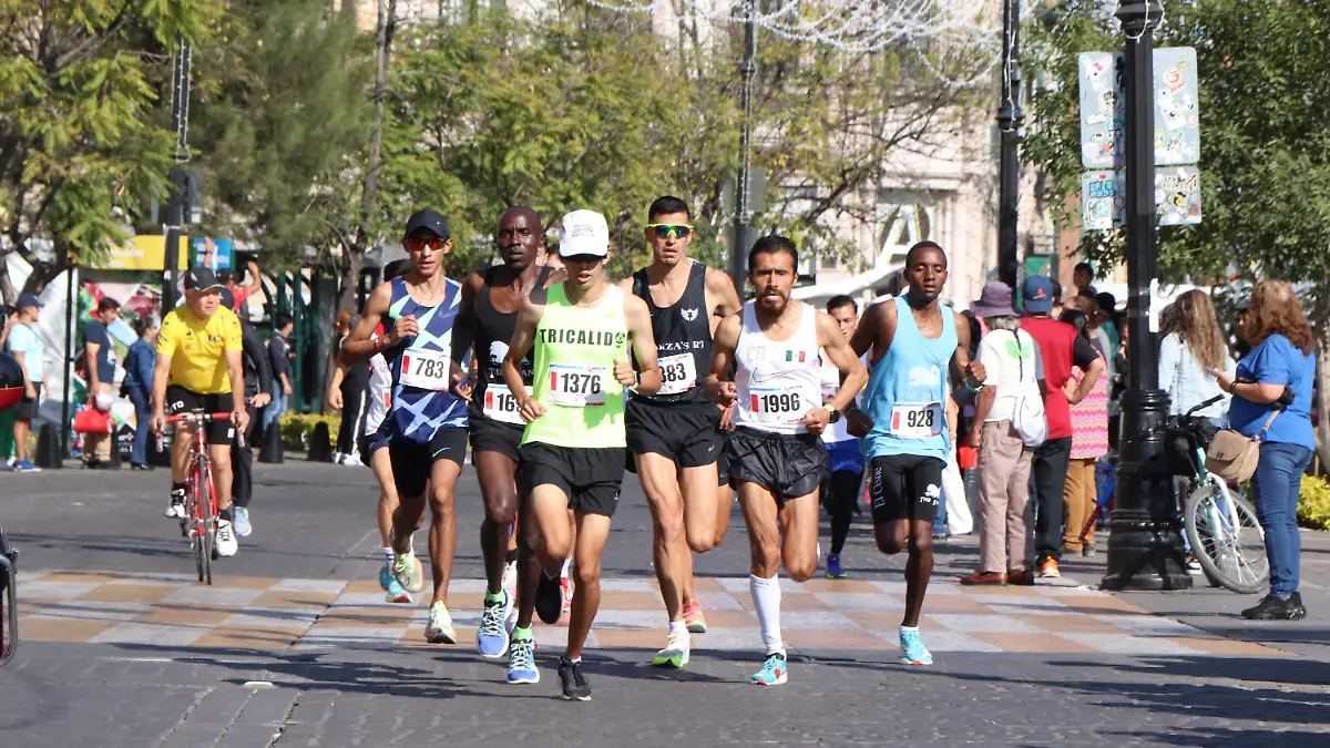MARATON GUADALUPANO-ESTATURA-CORREDORES