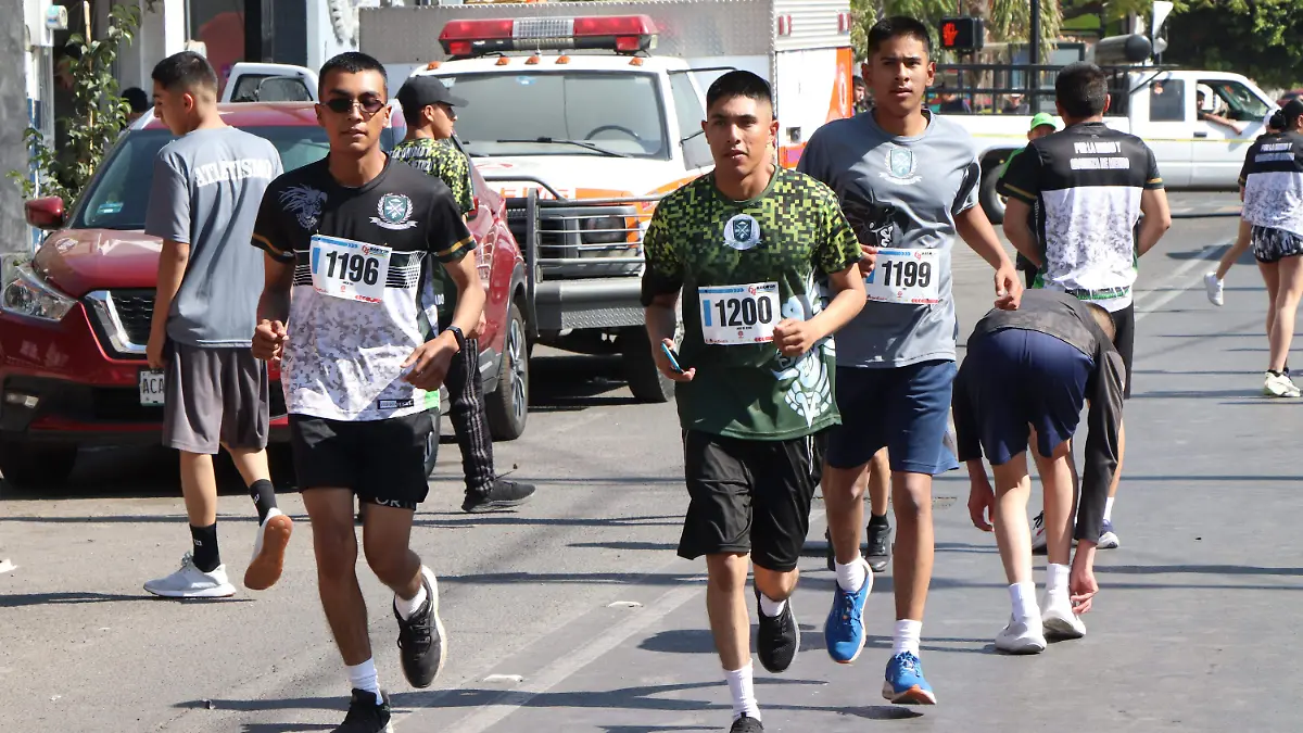 MARATÓN GUADALUPANO-CORREDORES-EVENTO