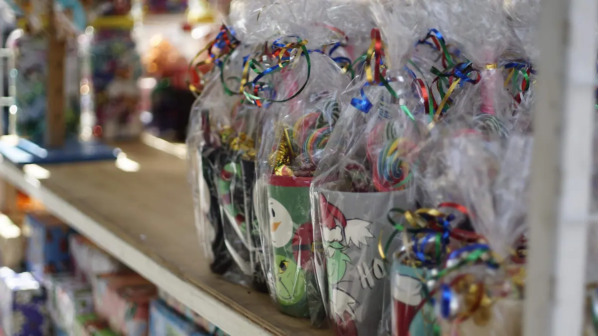 JUAREZ-REGALOS-NAVIDAD