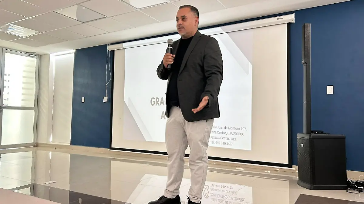 NESTOR RIVERA-CEDHA-TITULAR