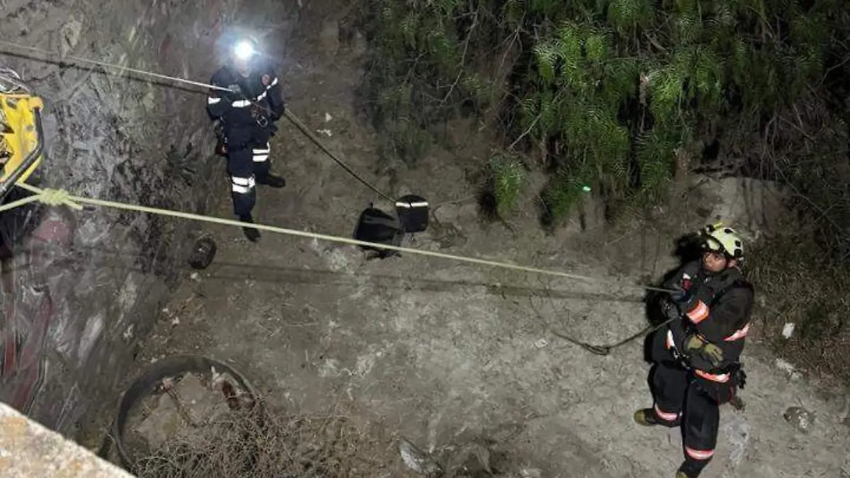 RESCATE-CUERPO-PUENTE