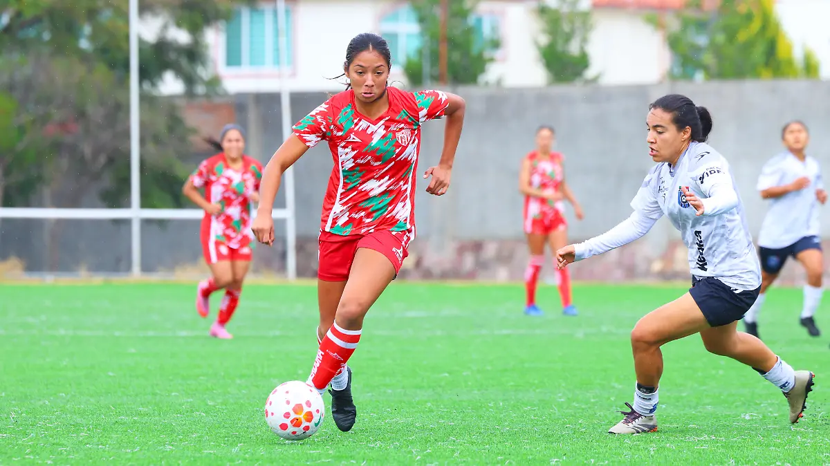 CENTELLAS-JUGADORAS-FUTBOL