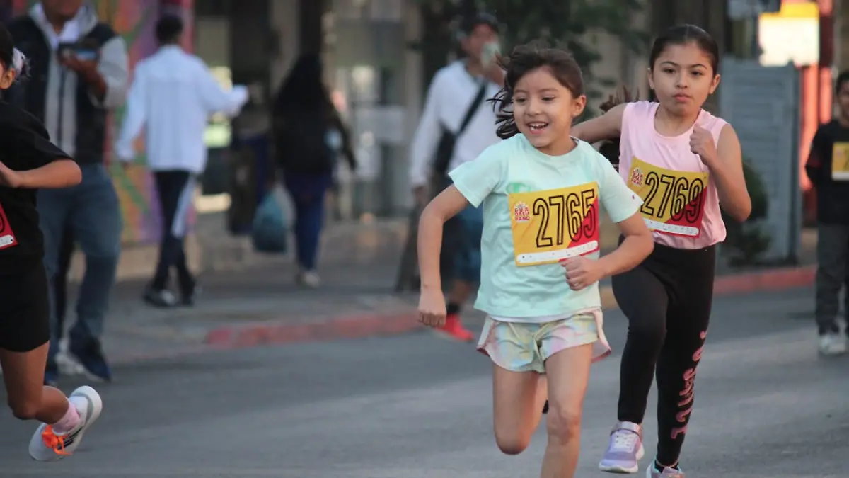 MARATON GUADALUPANO-DISPARO-SALIDA