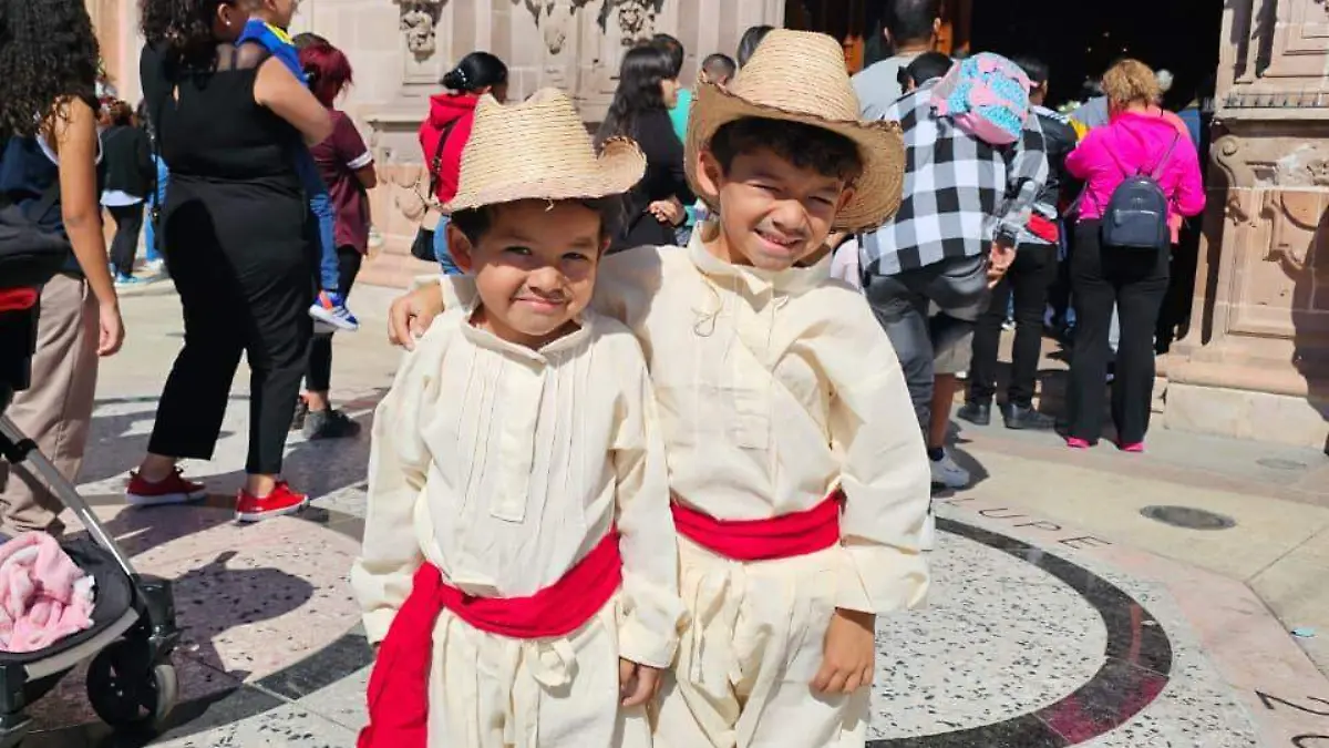 DIA DE LA VIRGEN_12 DE DICIEMBRE