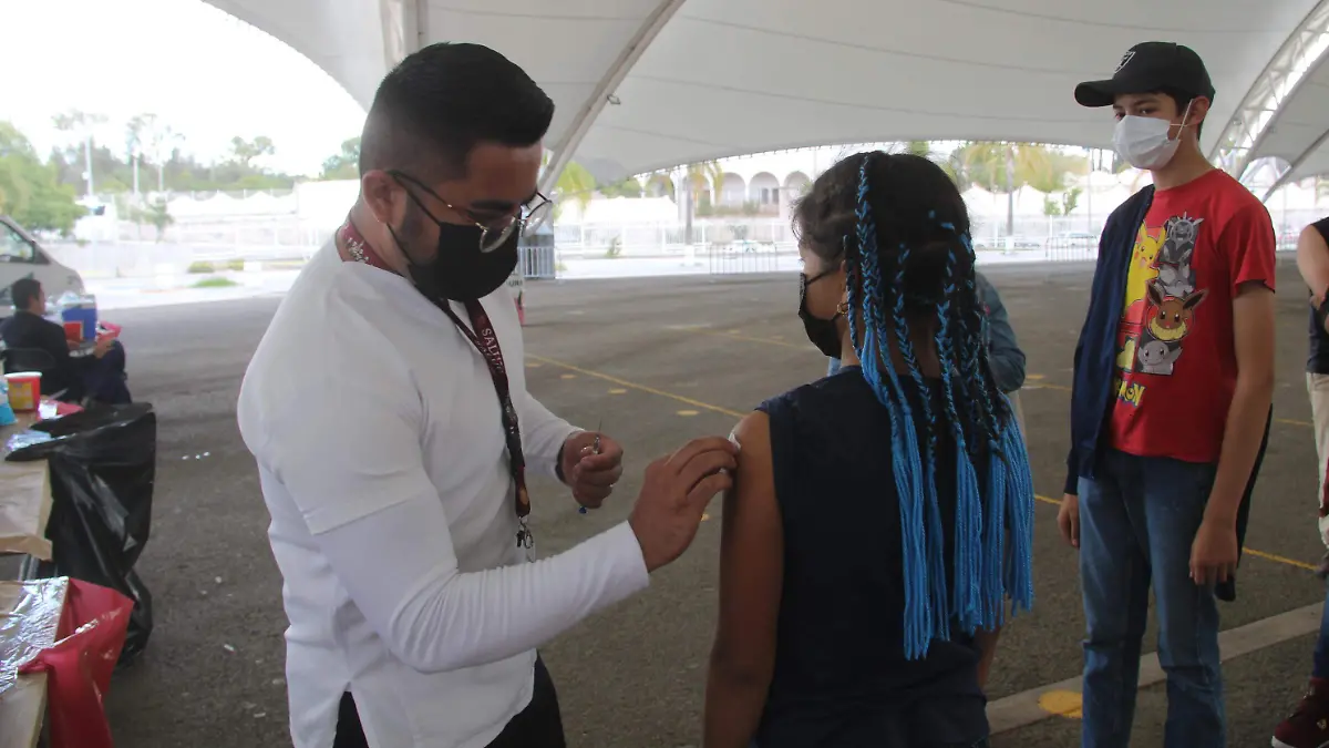 VACUNAS_COVID_FARMACIAS_INFLUENZA