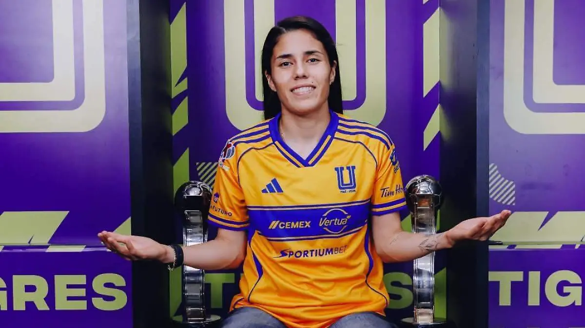 FIFA-PREMIO-LIZBETH OVALLE