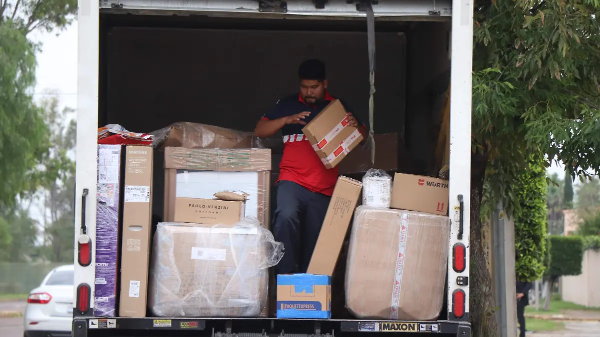 ACTIVIDAD ECONOMICA (4)