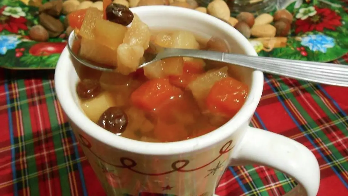 PONCHE DE FRUTAS-BEBIDAS-NAVIDAD