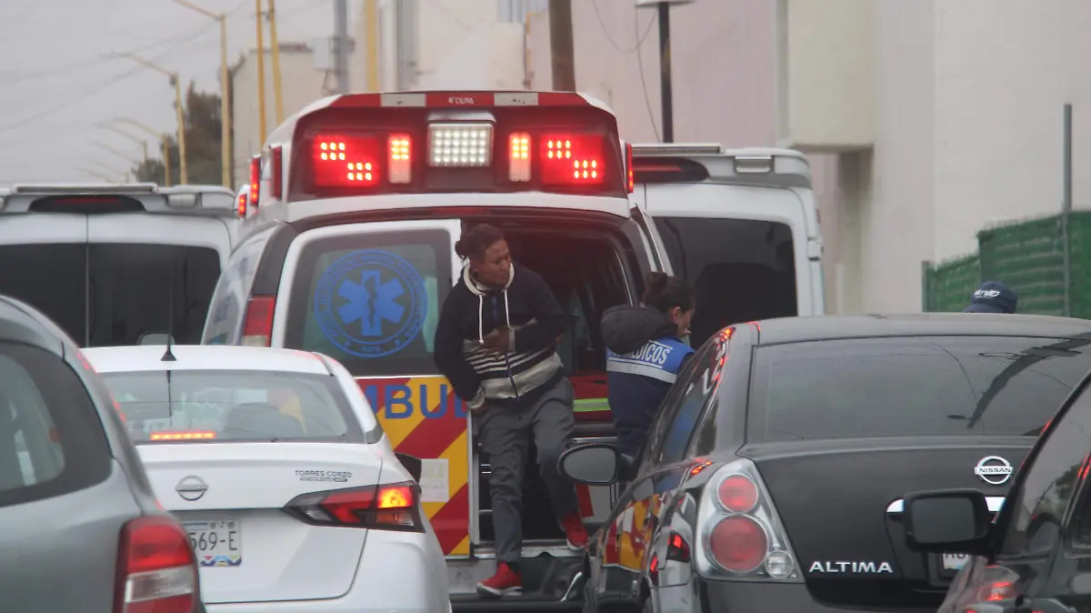  PARAMEDICOS-911-EMERGENCIA