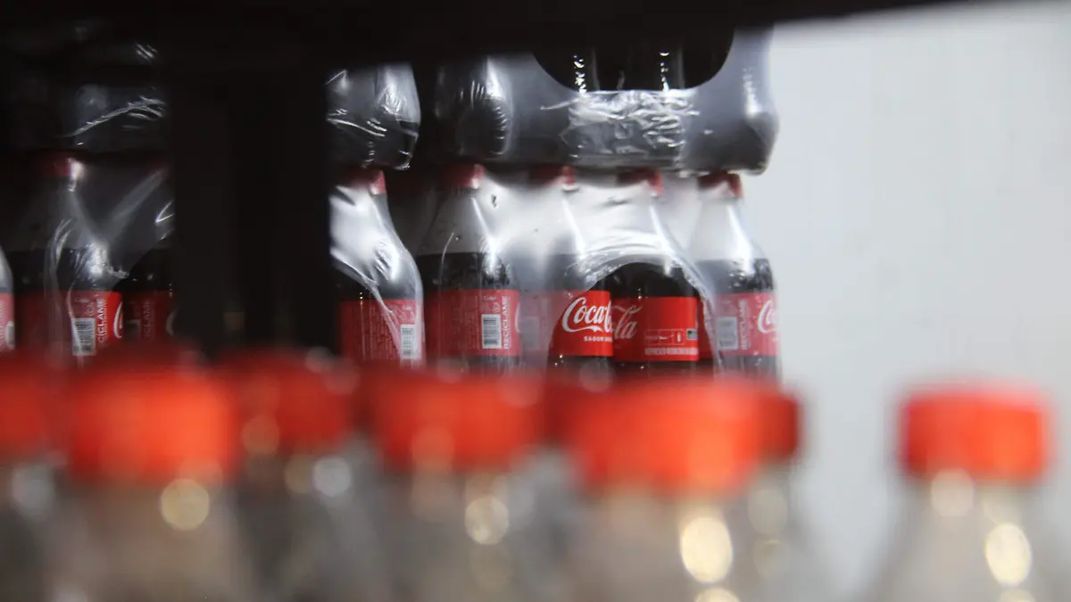 CIGARROS, REFRESCOS, LECHE (2)