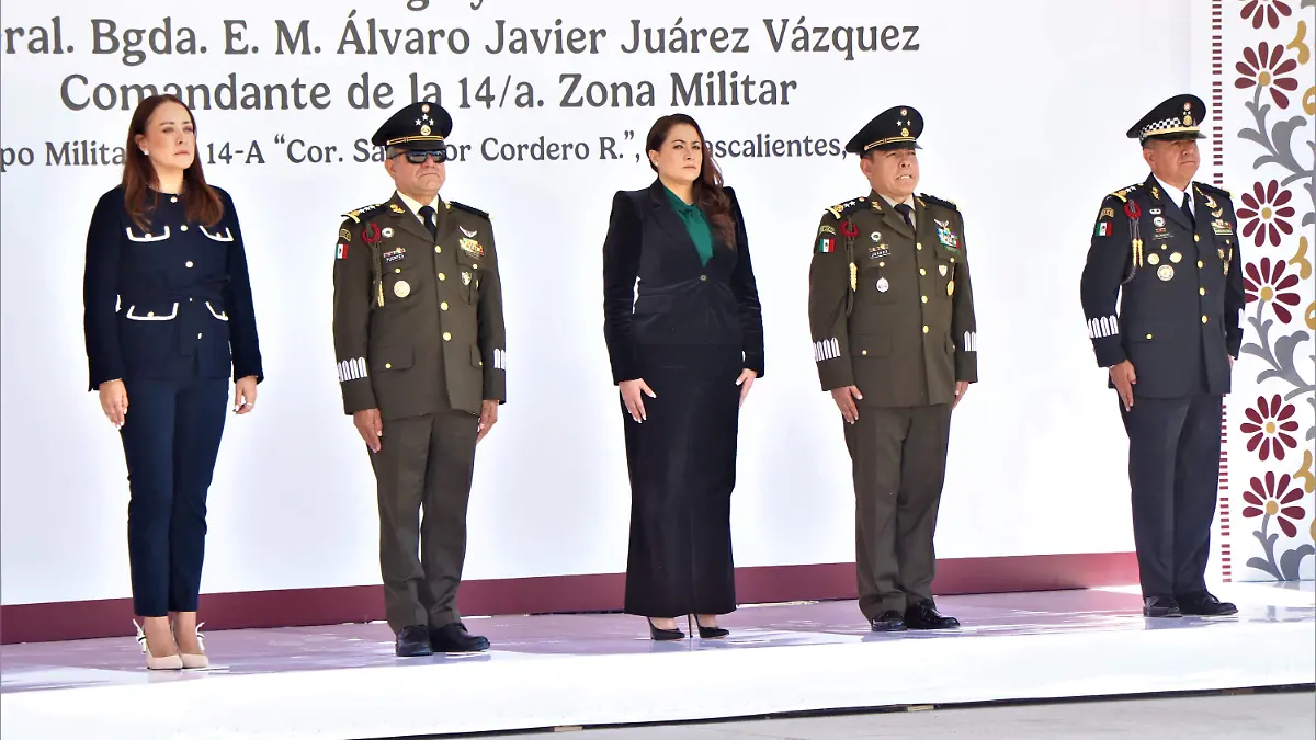 TOMA DE PROTESTA-ALVARO JUAREZ-ZONA MILITAR