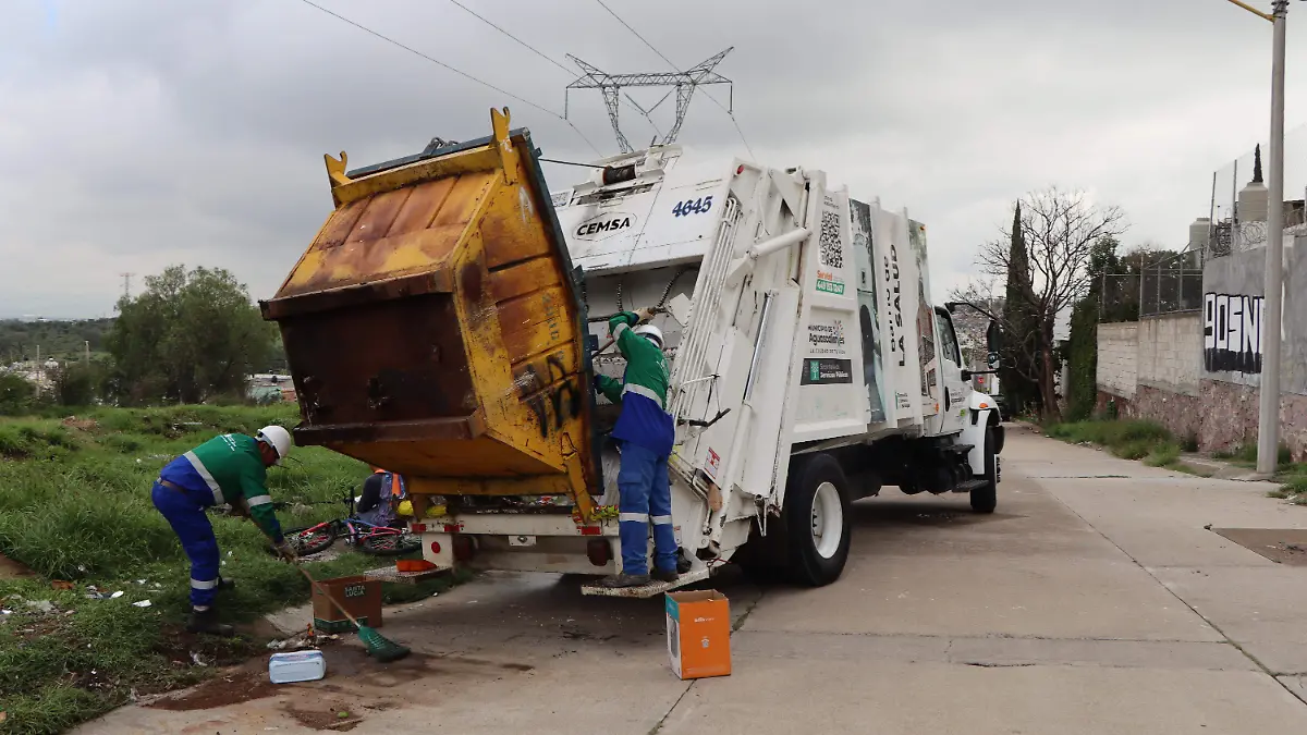 LUMINARIAS-RECOLECCIÓN-BASURA