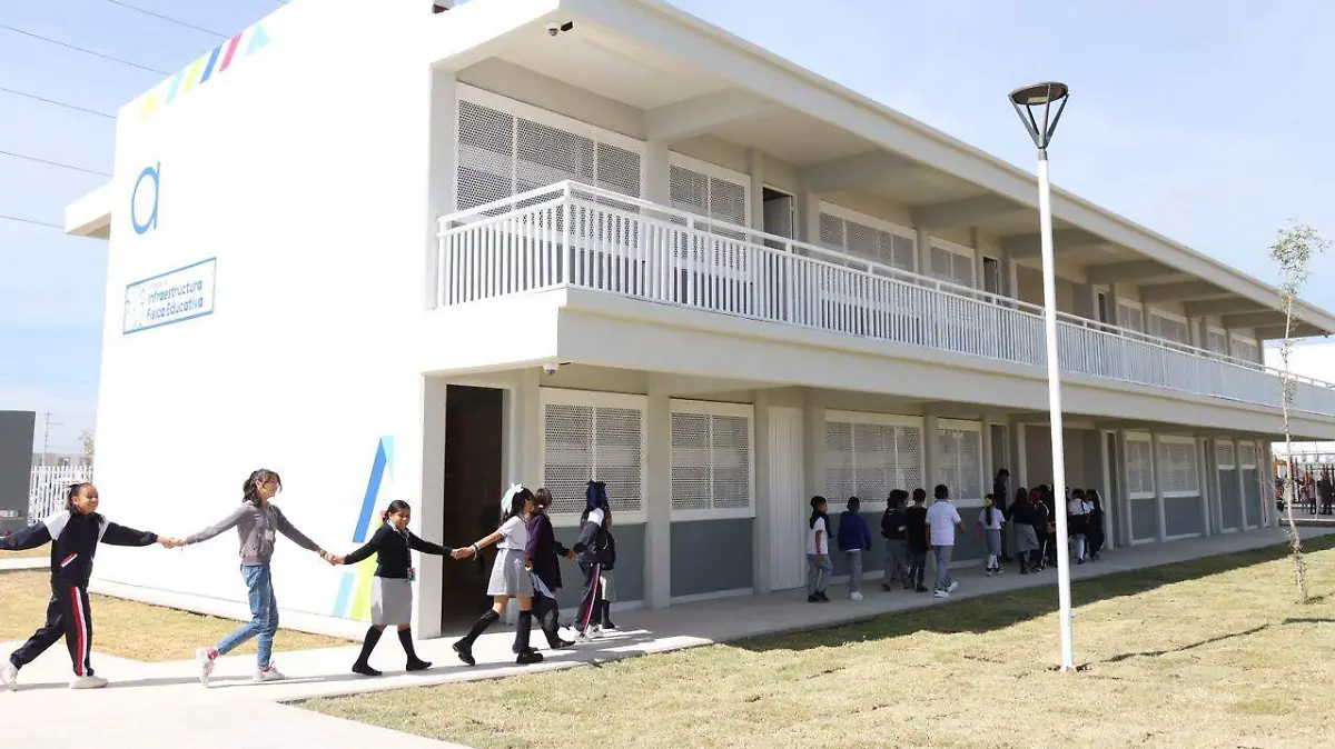 REGRESO A CLASES, ESTUDIANTES, ESCUELAS (3)