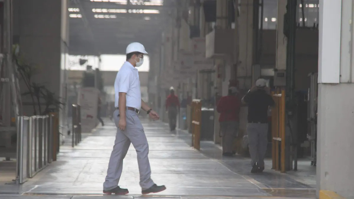 TRABAJADORES_INDUSTRIA AUTOMOTRIZ_EMPLEOS