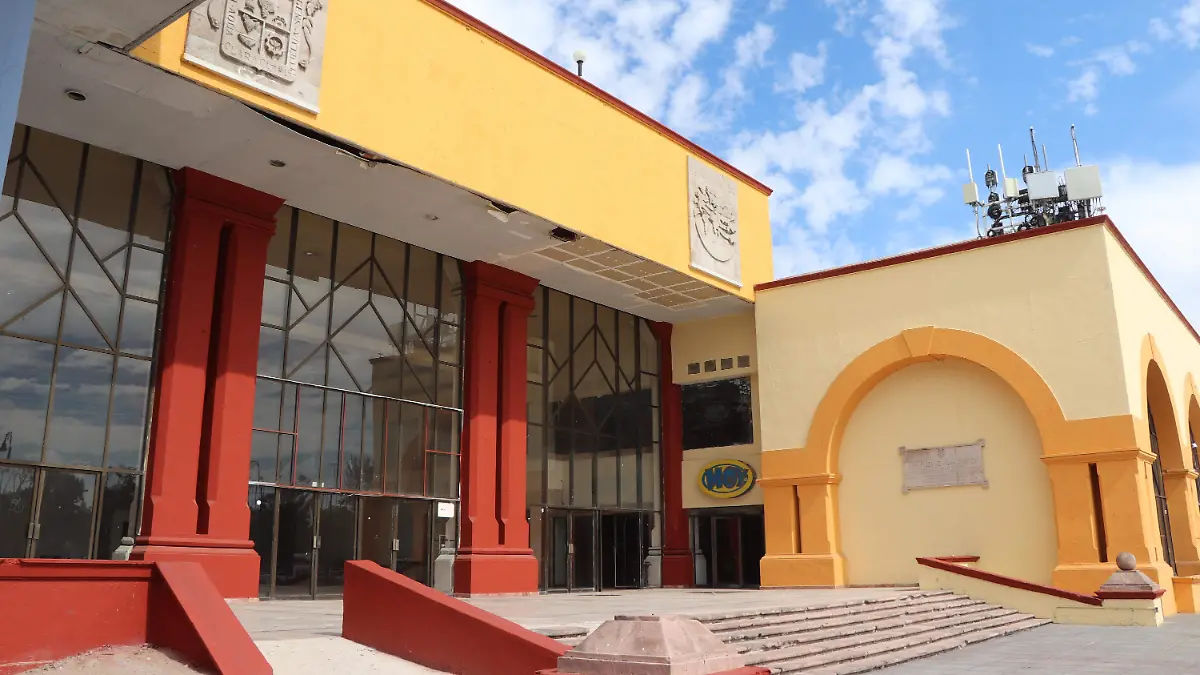 ABANDONO EXPOPLAZA (1)