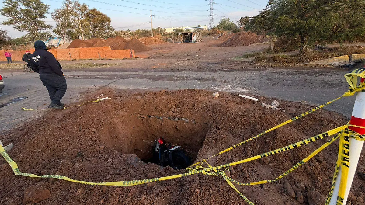 MOTOCICLISTA_SOCAVON_MIAA