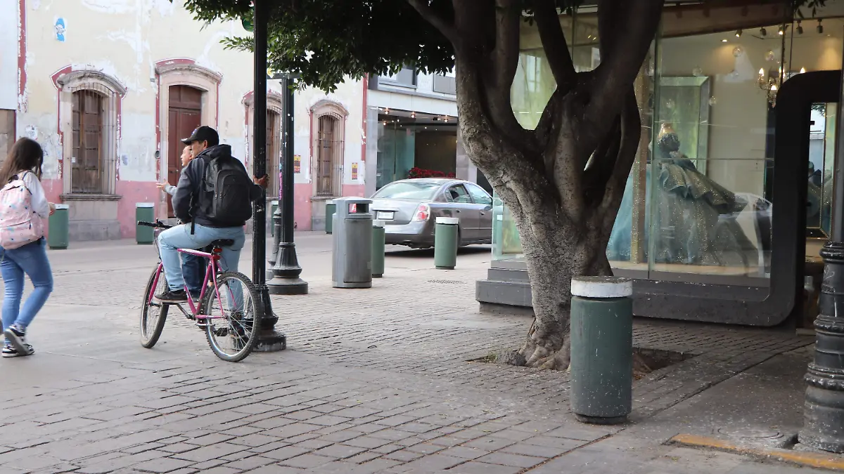 BOLARDOS-HISTORIA-TRÁNSITO