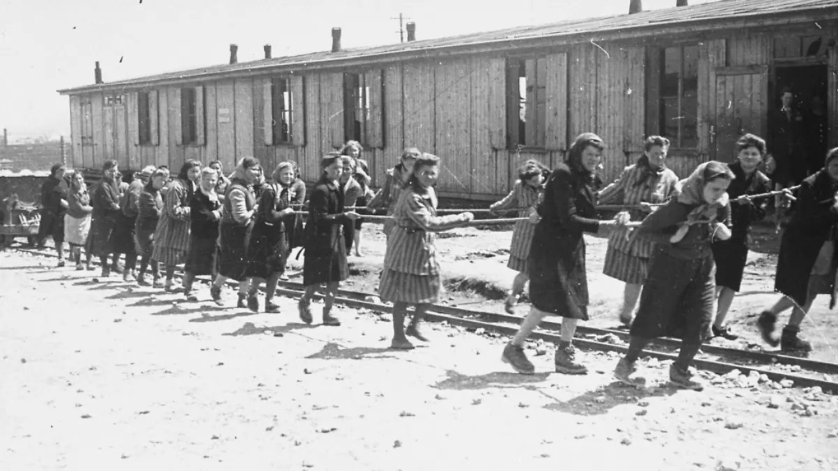 DÍA DEL HOLOCAUSTO-MEMORIA-VICTIMAS