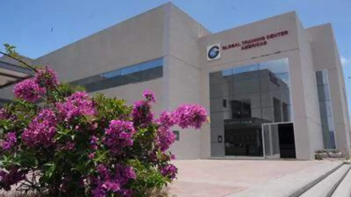 NISSAN_EMPLEADOS_TRABAJO