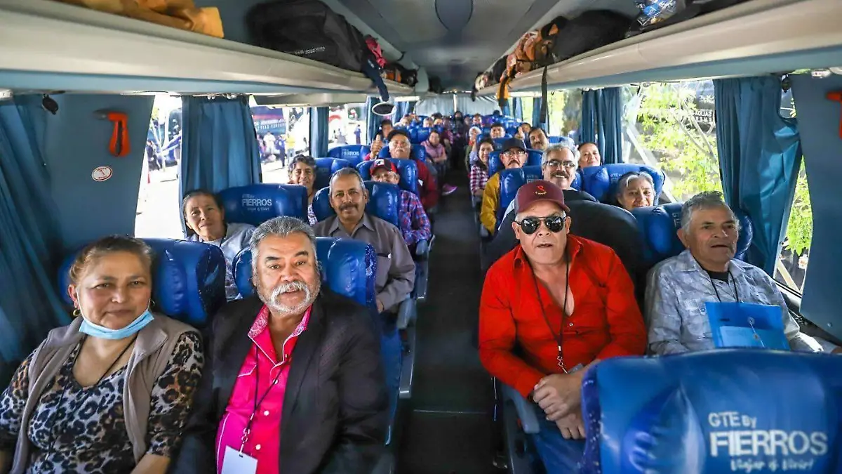 REENCUENTRO-ABUELITOS-EXTRANJERO